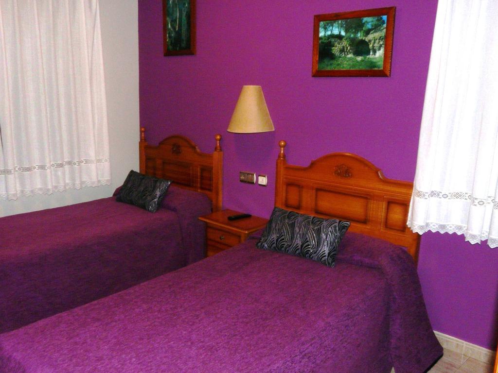 Hostal Rural Casa Castro Alberuela de la Liena Phòng bức ảnh