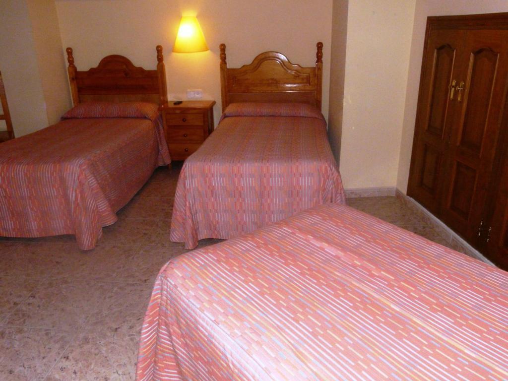 Hostal Rural Casa Castro Alberuela de la Liena Phòng bức ảnh