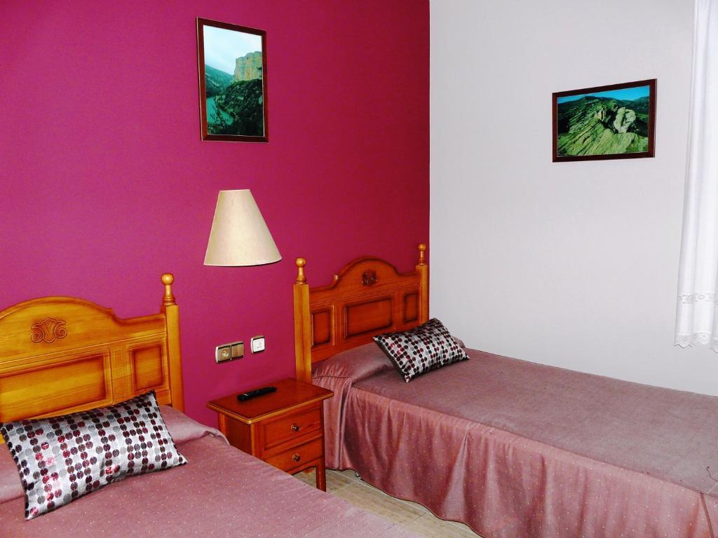 Hostal Rural Casa Castro Alberuela de la Liena Ngoại thất bức ảnh